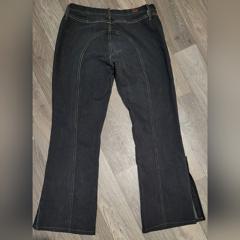 Women's Black Denim Jeans Rhinestone Accents Size 32‎ Flare Leg Bohemian 70s